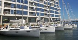 Sailing and yacht charter in toronto